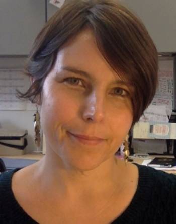Headshot of Laura Hill-Bonnet